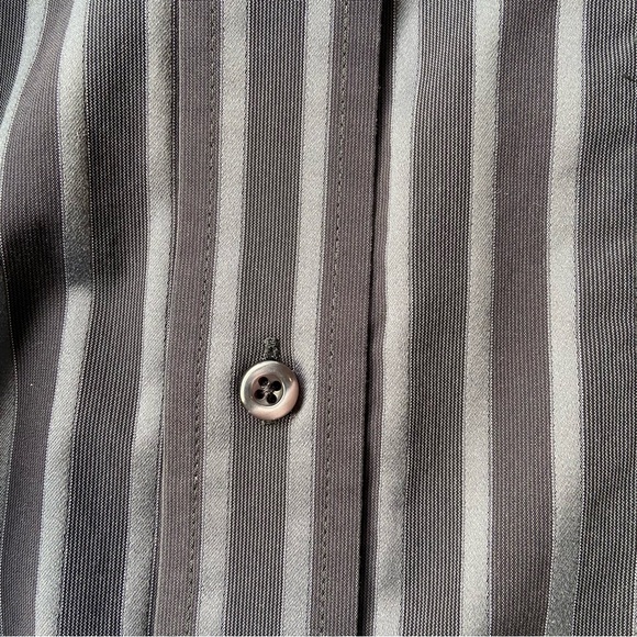 FORSYTE OF CANADA Gray/Black Striped Long Sleeve Button Up Dress Shirt Size L - Picture 10 of 12